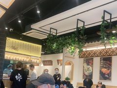 大堂-馋三尺蟹粉小笼(人民广场店)