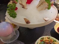 -菌自由丨野生菌火锅特色庭院餐厅(丽江古城店)