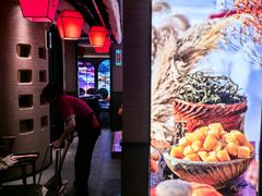 -山河屯铁锅炖(哈西站店)