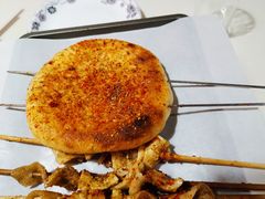 -桦春鹤岗小串·东北铁锅炖(左家庄店)