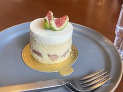 -Be Lived Cafe比例咖啡(摩天轮店)