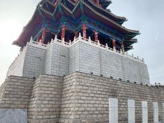 -定都峰