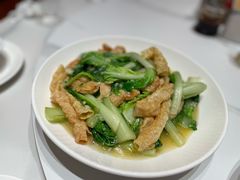 -梅利汴京烤鸭•开封豫菜地标店(东大街店)