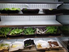 -云顶旋转自助景观餐厅