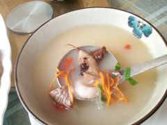-天天向上素食餐厅(五台山店)