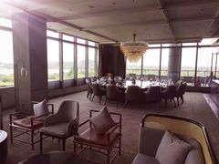 -上海佘山世茂艾美酒店