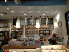 -猫的天空之城概念书店(苏州平江店)