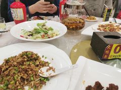 鸭梨拌菜-大鸭梨烤鸭店(金顶街店)