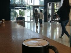 -星巴克臻选(成都来福士店)
