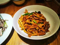 油焖干笋-吕氏疙瘩汤·私家菜馆(慈云寺店)