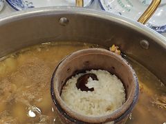 -朴小妹人参鸡汤火锅(长白山万达店)