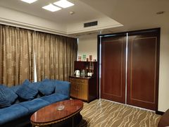 -顺德君豪酒店(佛山容桂渔人码头店)