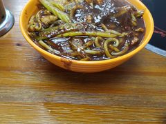 馕米粉对半-啊臻味道米粉(义乌店)