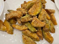 海鸭蛋黄焗南瓜-美达尔烧烤(银川东路店)