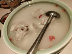 -龙门阵茶屋川菜馆(武康路店)