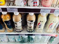 -全家便利店(莲花池东路店)
