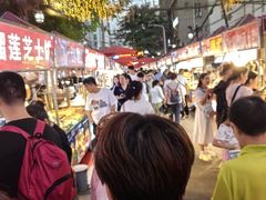 -正宁路小吃夜市