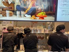 -霸王茶姬(上海静安大悦城店)