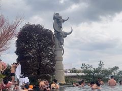 -七彩云南古滇温泉山庄