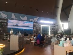 -抱抱地球咖啡馆(国家海洋博物馆店)