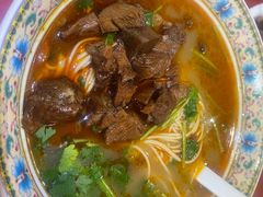 -金杨拉面王小吃面馆·牛三宝面·红烧牛肉粉