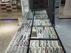 -简·爱眼镜(赛隆眼镜广场店)