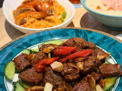 -滋味满屋美食坊(上海街店)