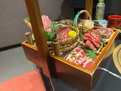 -山川小町·极番烧肉(新地假日广场店)