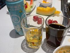-海底捞火锅(长宁路龙之梦店)