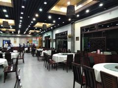 大堂-锦江中华村农家乐饭庄
