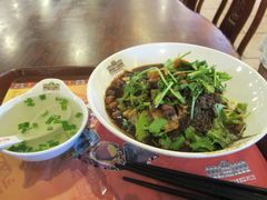 -海口骑楼小吃街