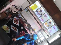 -万记麻辣烫国展总店