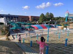 -季高兔窝窝亲子园(上海薰衣草公园店)