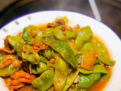 五花肉焖油豆角-粗粮人家·东北菜(洋桥店)