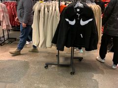 -NIKE上海青浦优选体验店