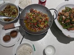 -绿草地·湘菜(7mall店)