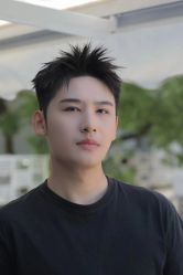 -一家只做男发烫染的店