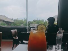 -时光吧·大堂吧·丽江和府洲际度假酒店