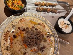 -耶里夏丽·新疆菜·28年喀什老馆(田林东路店)