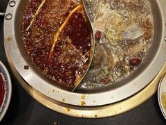 -沸炉重庆老火锅(军事博物馆店)