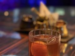 -OZONE 顶楼酒吧(香港丽思卡尔顿酒店)