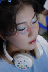 -红馆妆造(中央大街店)