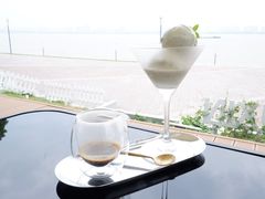 阿芙佳朵-游心咖啡(青山滨江店)