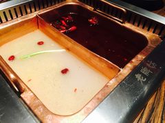 -老牌坊云南鱼豆花火锅(嵩山店)