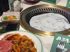 现切三文鱼-亚马逊海鲜自助(万象汇店)