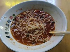 -兵哥豌豆面(雅颂居店)