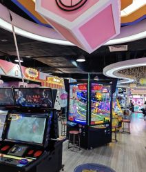 -蹦蹦乐园(南桥百联店)