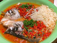 80版剁椒鱼头-弄堂里·寻味杭州(湖滨银泰in77C区店)