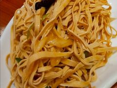 -牛记老坛香牛肉馆(六顺街店)