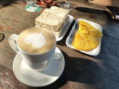 -侯臣咖啡文化村